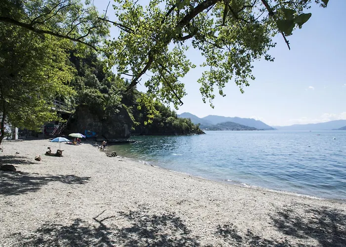 Casa Jolanda * Луино