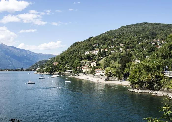 Casa Jolanda * Луино